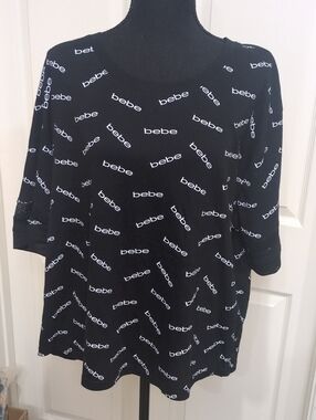 bebe Black & White Logo-Print Tunic